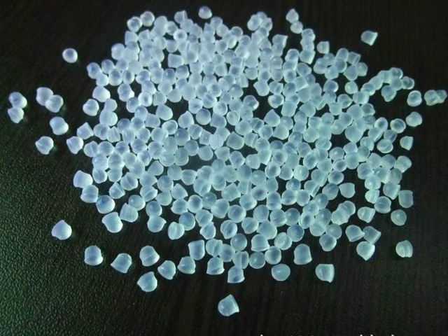 105℃ PVC Transparent Injection Pellets